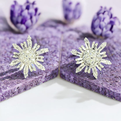 Flower studs earrings